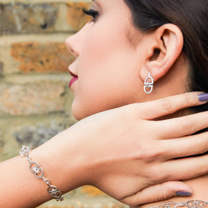 Interlinked Charm Chunky Silver Bracelet and Silver Stud Earrings