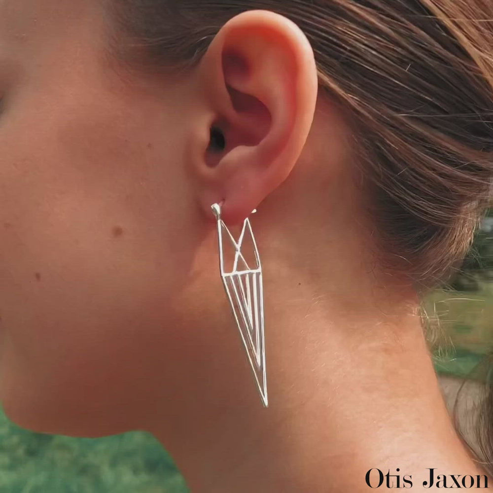 
            
                Load and play video in Gallery viewer, Aztec Geometric Rose Gold Drop Earrings
            
        