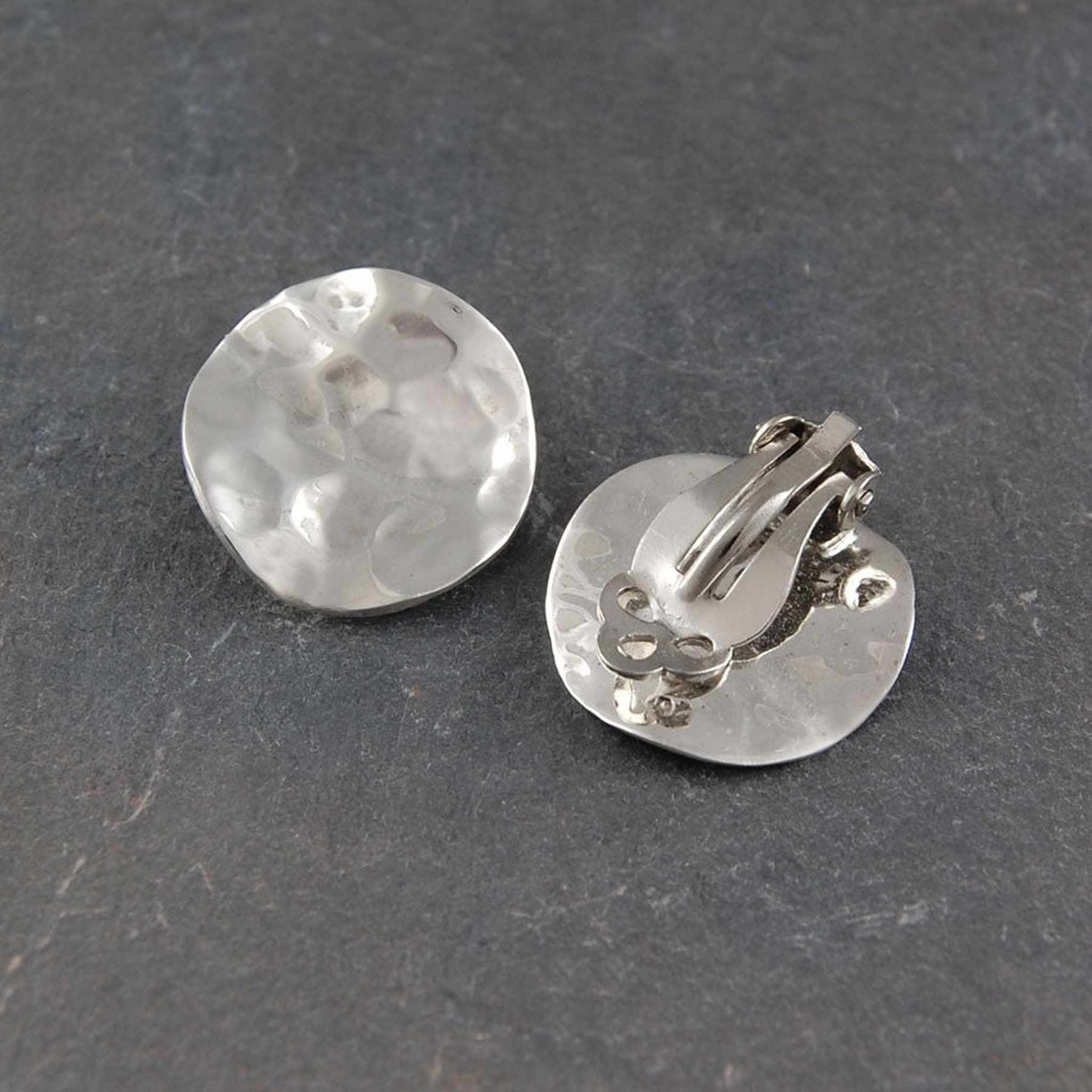 Wavy Textured Disc Silver Clip On Stud Earrings – Otis Jaxon