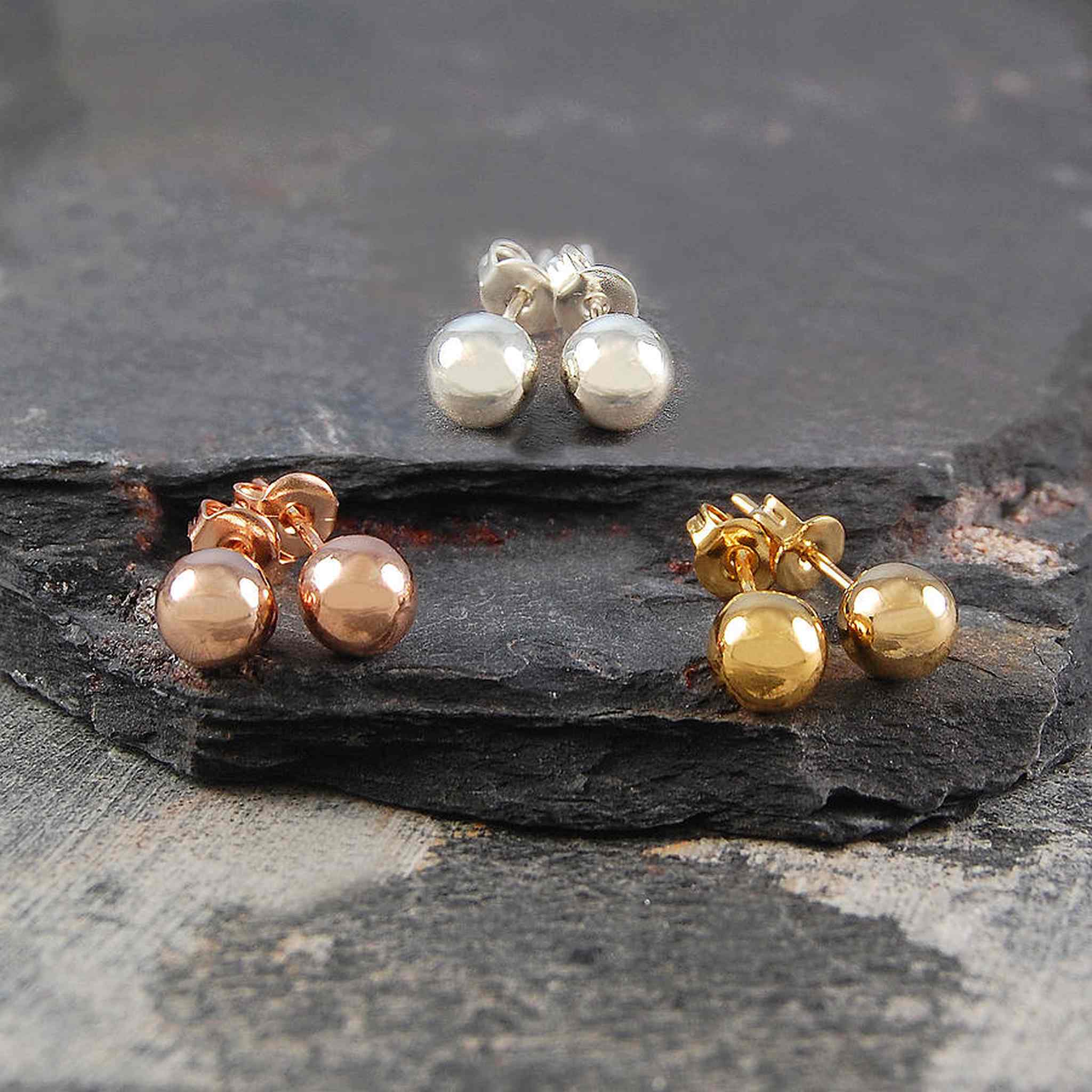 Orecchini A Sfera In Argento Arranview Jewellery (4mm) - Tondi Classici Con Chiusura A Farfalla, Gioiello Essenziale Per Ogni Giorno - 2