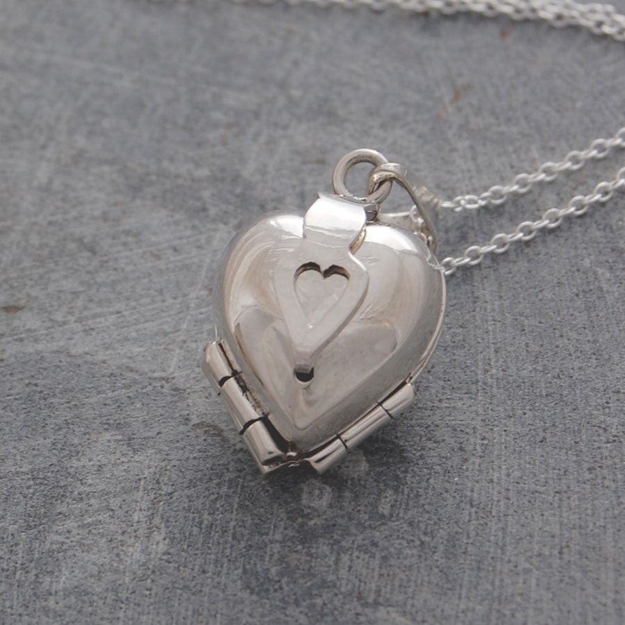 Clover Silver Heart Locket Necklace - Otis Jaxon Silver Jewellery