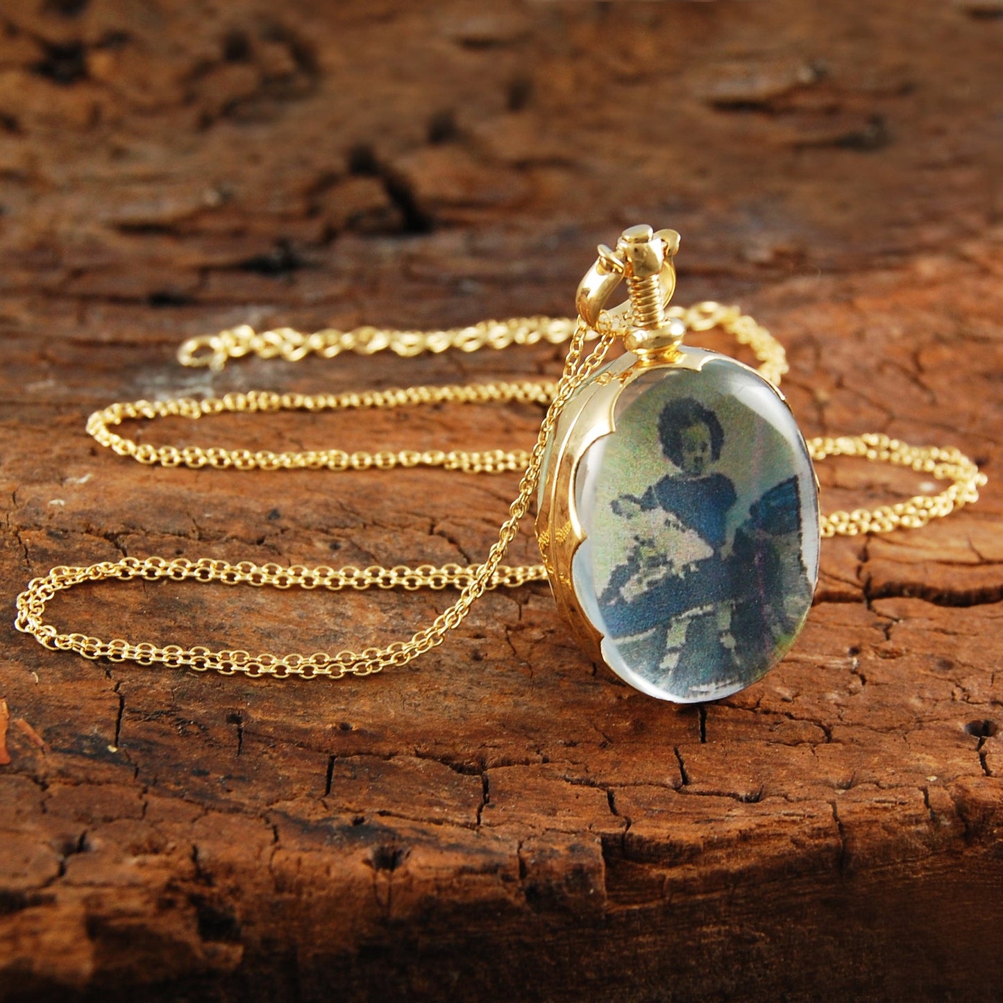 Gold Textured Oval Photo Locket Necklace