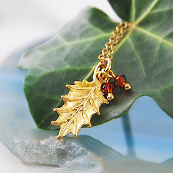 Holly Leaf Gold Garnet Pendant Necklace