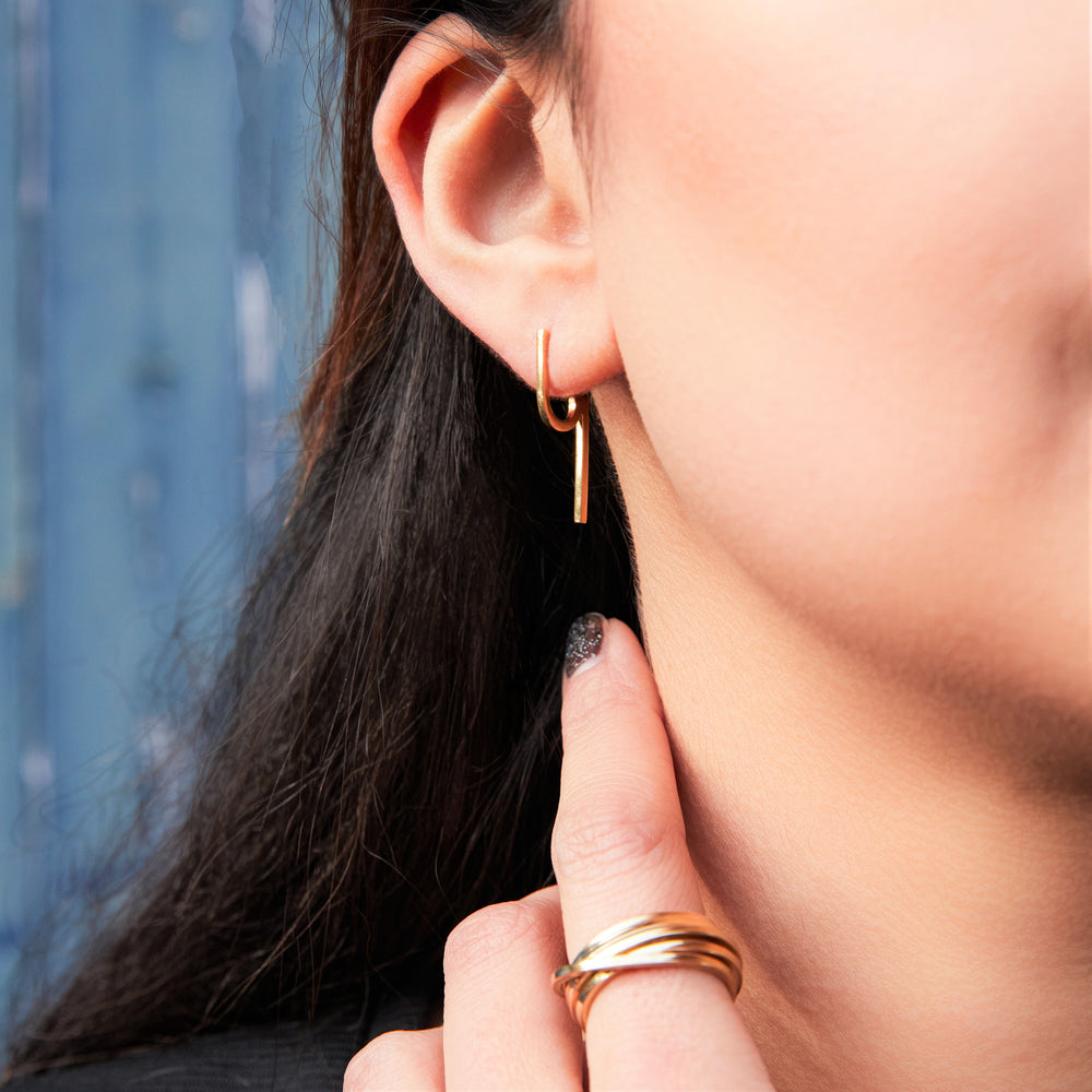 
            
                Load image into Gallery viewer, Modern Drop &amp;#39;Stirrup&amp;#39; Rose Gold Silver Earrings
            
        