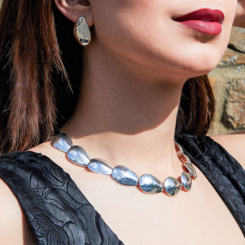 
            
                Load image into Gallery viewer, Chunky Sterling Silver Teardrop Necklace- Otis Jaxon Silver Jewellery
            
        