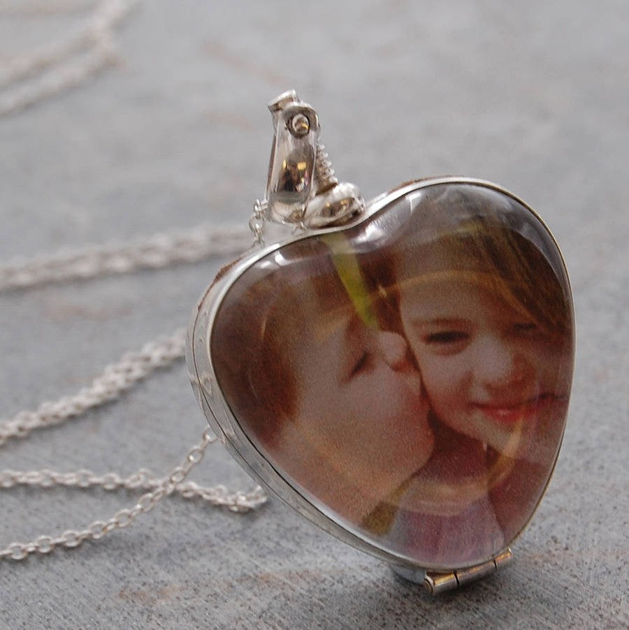
            
                Load image into Gallery viewer, Vintage Silver Heart Locket - Otis Jaxon Silver Jewellery
            
        