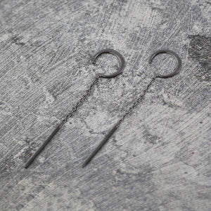 
            
                Load image into Gallery viewer, Oxidised Silver Chain Long Drop Threader Earrings
            
        