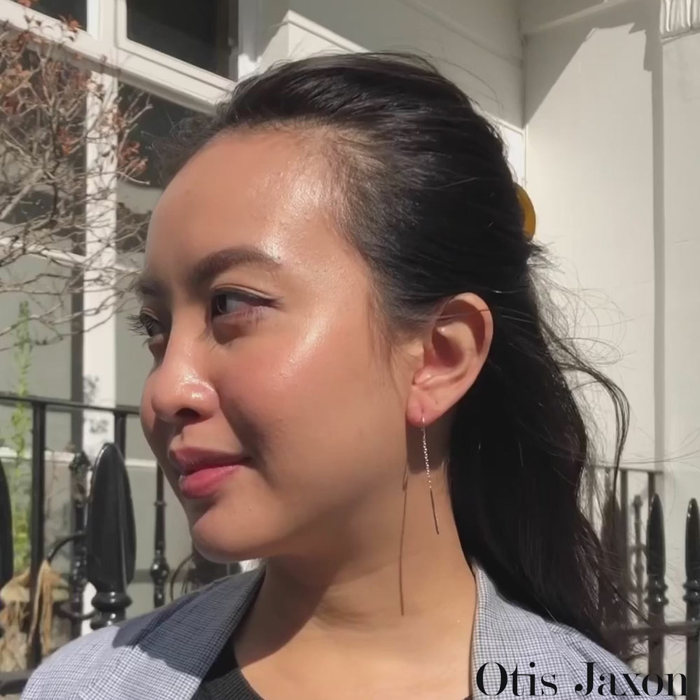
            
                Load and play video in Gallery viewer, Rose Gold Chain Long Drop Earrings - Otis Jaxon Silver Jewellery
            
        