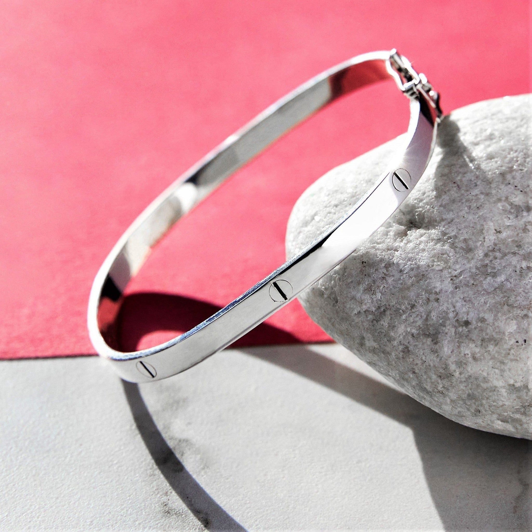 Solid-Silver-Screw-Accent-Bangle – Otis Jaxon Silver Jewellery