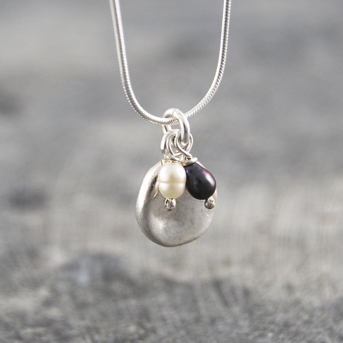 Round Pearl Silver Necklace - Otis Jaxon Silver Jewellery