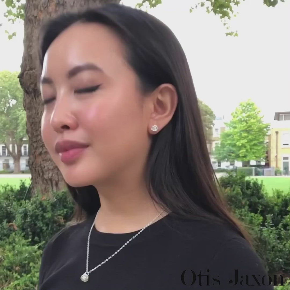 
            
                Load and play video in Gallery viewer, Caged Pearl Rose Gold Chain Necklace and Earrings- Otis Jaxon Silver Jewellery
            
        