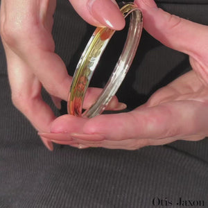 
            
                Load and play video in Gallery viewer, Cone Gold Hammered Silver Bangle
            
        