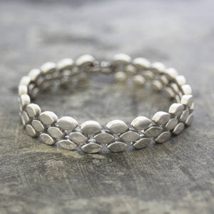 Oval Scales Chunky Silver Necklace